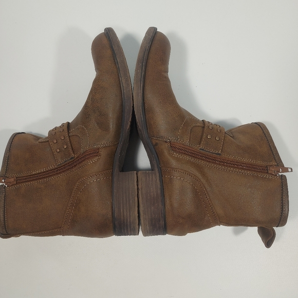 Stone Canyon Leather Brown Mid Top Ankle Boot, Size 6 - Picture 7 of 10